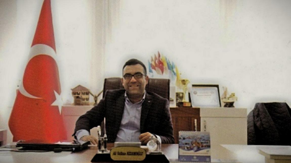 Ali Volkan NİZAMOĞLU - Okul Müdürü