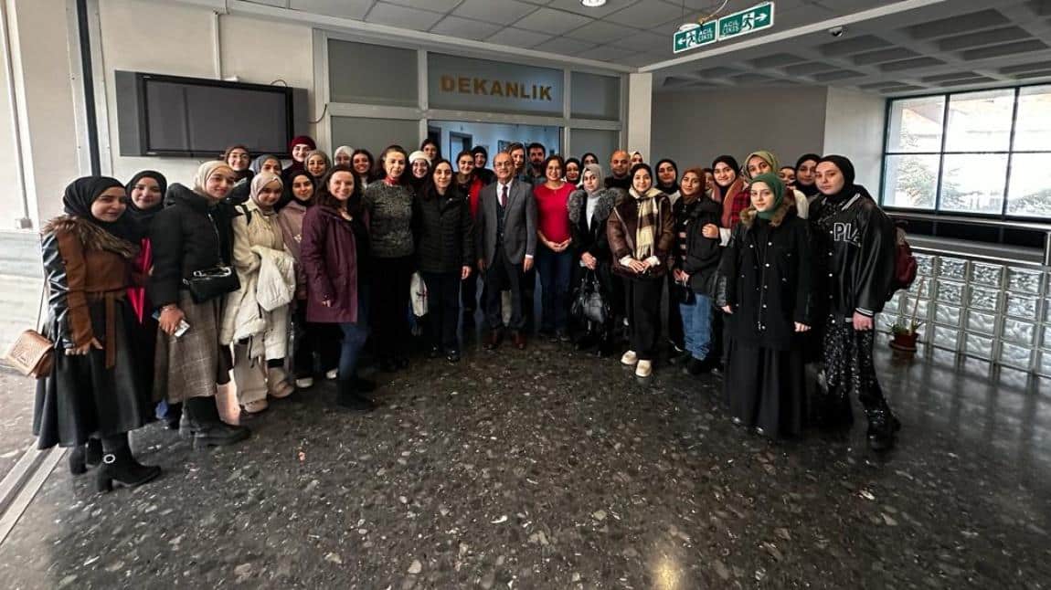 İstanbul Üniversitesi Cerrahpaşa Hasan Ali Yücel Eğitim Fakültesini ziyaret ettik.