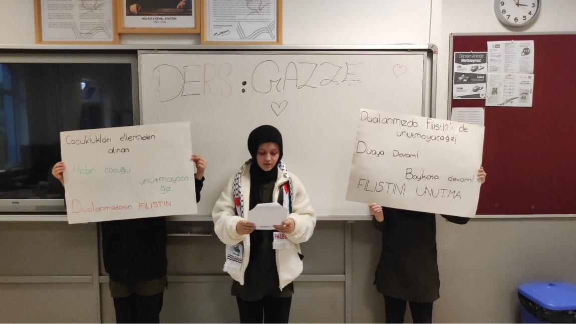 7 Ekim Filistin Farkındalık etkinlikleri kapsamında Okulumuz Öğretmenlerinden  Buket Hocamızın Etkinlikleri